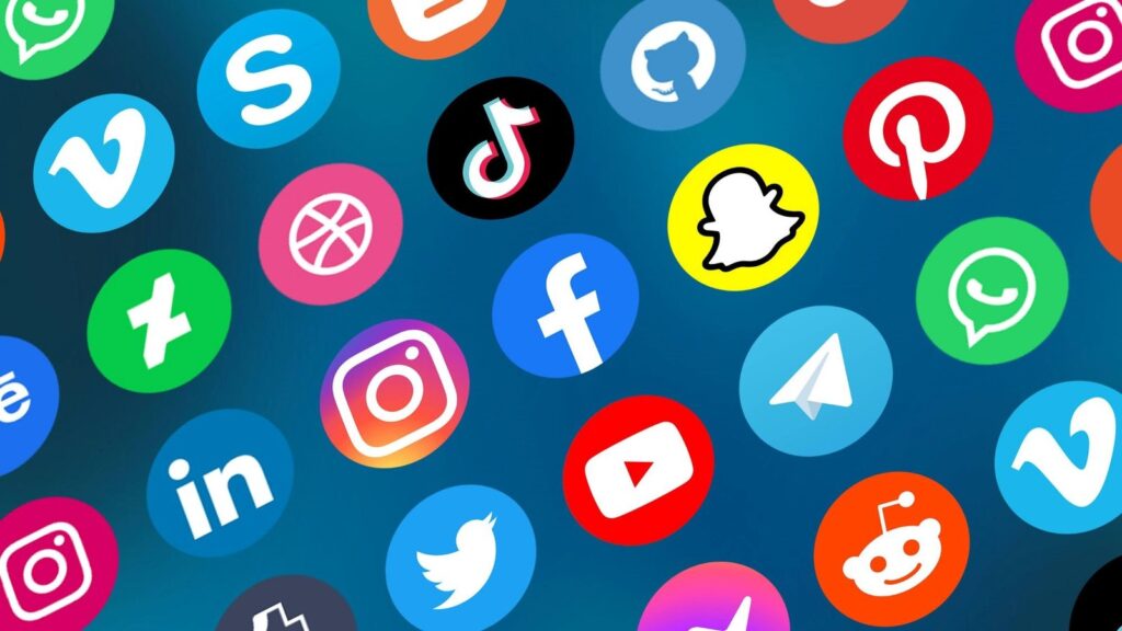 Social media icons showcasing engagement in social media marketing projects